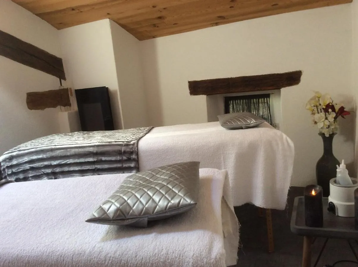 Le Clos Pastel Virac Couette-café