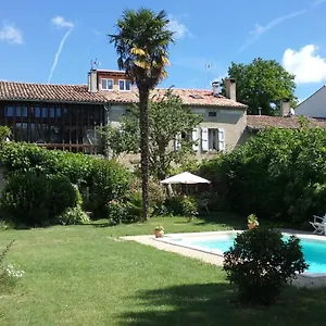 Maison Du Breilh Bed and breakfast